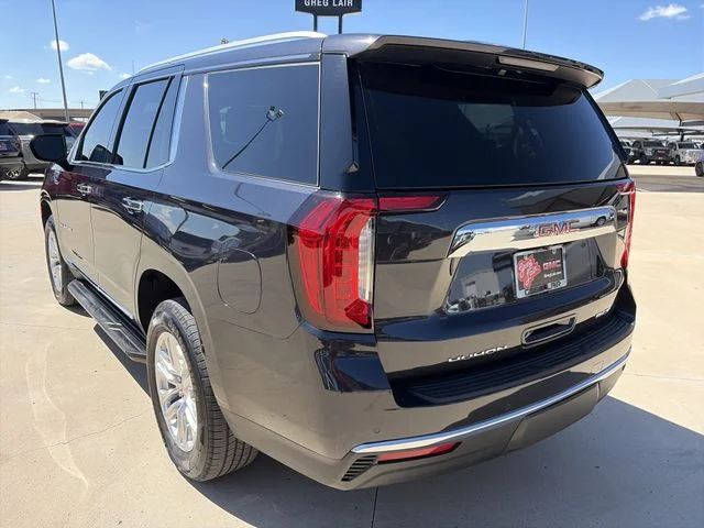 Used 2023 Silver GMC SLT image 4