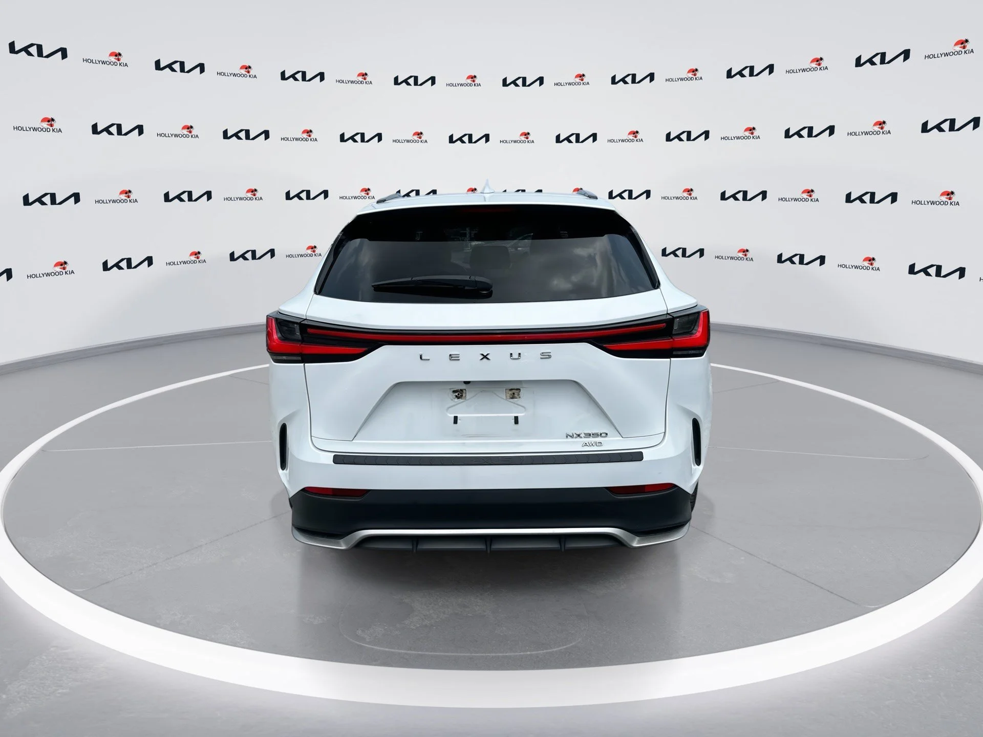 Used 2022 Ultra White Lexus NX 350 F SPORT Handling image 7