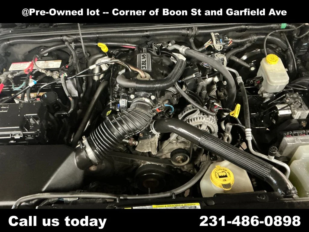 Used 2011 Black Jeep Unlimited Rubicon image 10