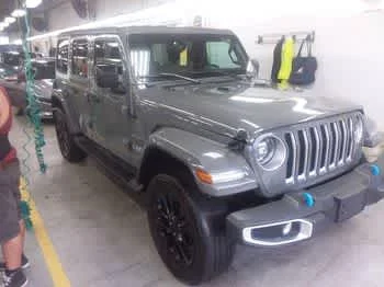 Used 2023 Sting-Gray Clearcoat Jeep Sahara image 2