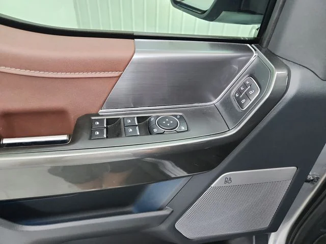 Used 2023 Silver Ford Lariat image 34
