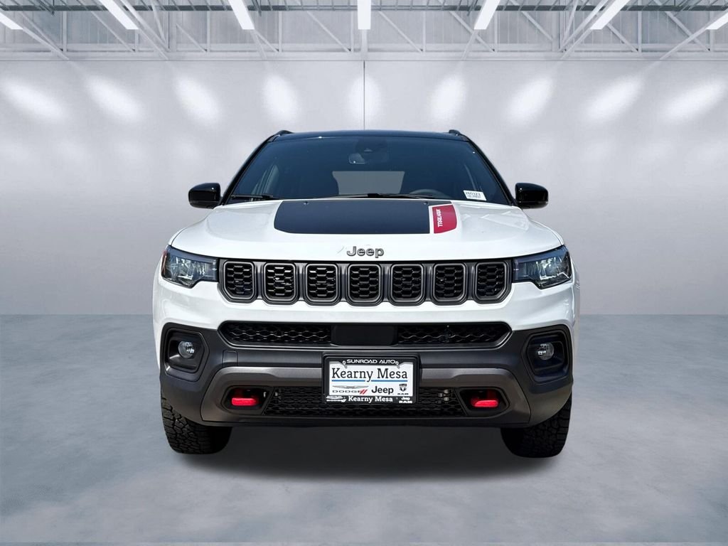 New 2026 Bright White Clear-Coat Exterior Paint Jeep Trailhawk image 2