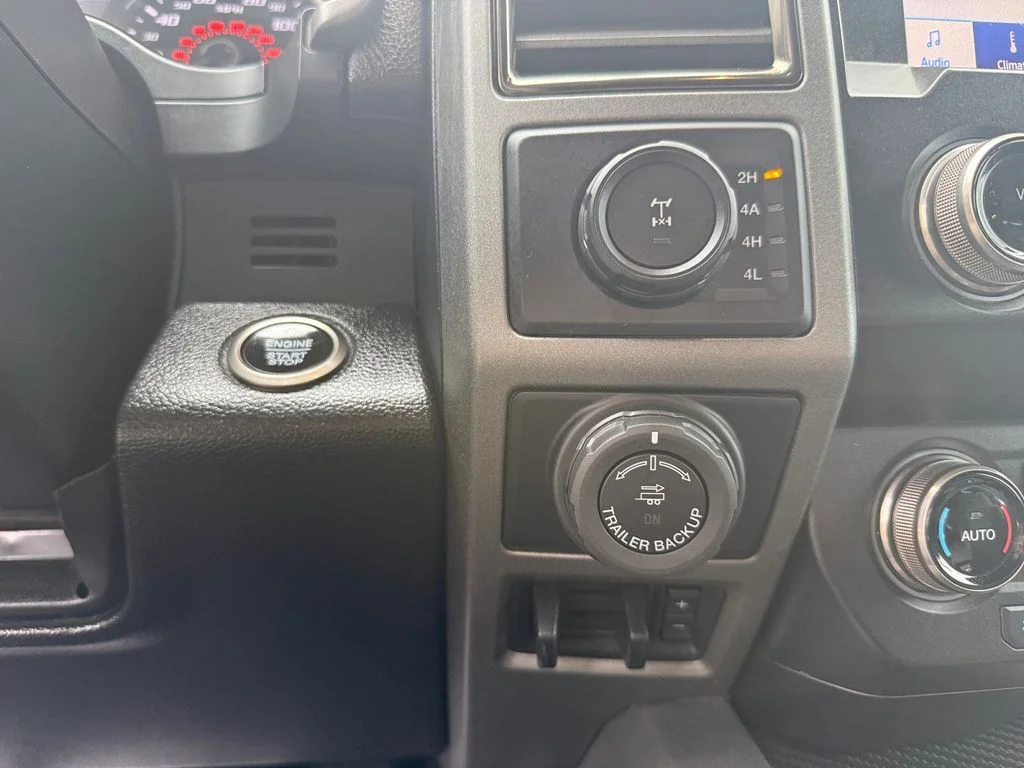 Used 2020 Red Ford Raptor image 23