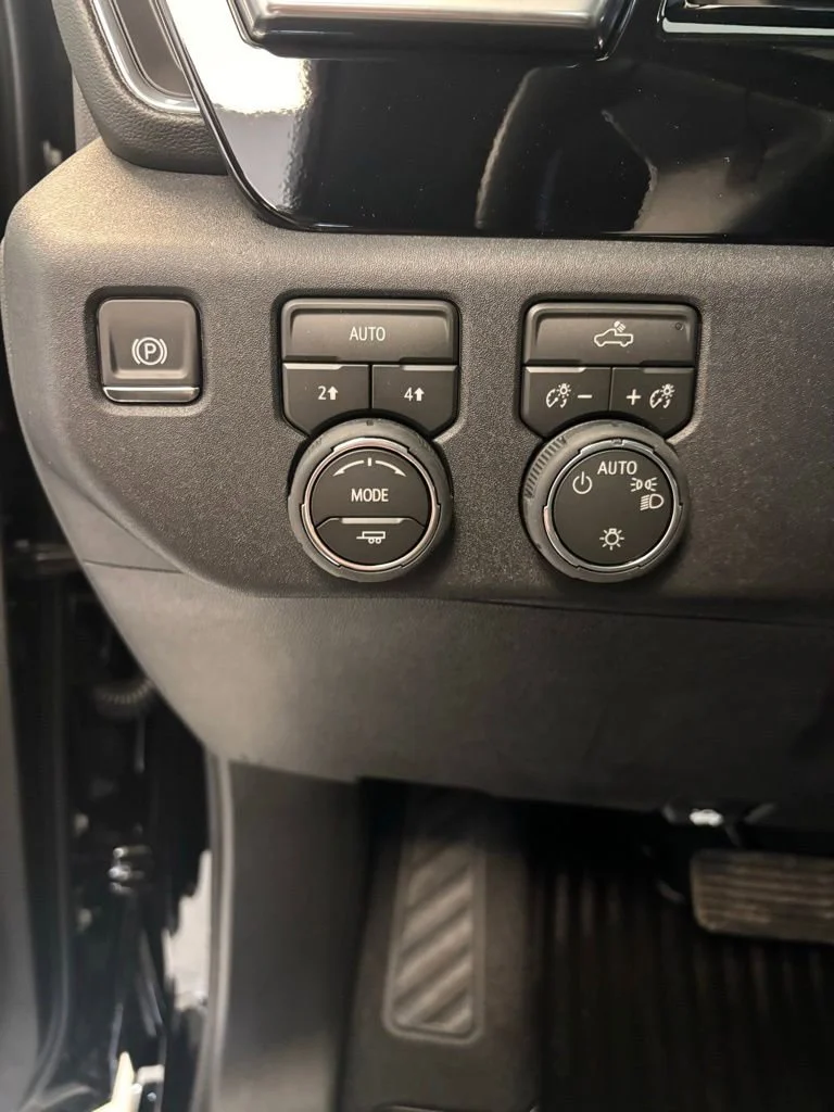 2026 Chevrolet Silverado 1500 LT - Photo 11