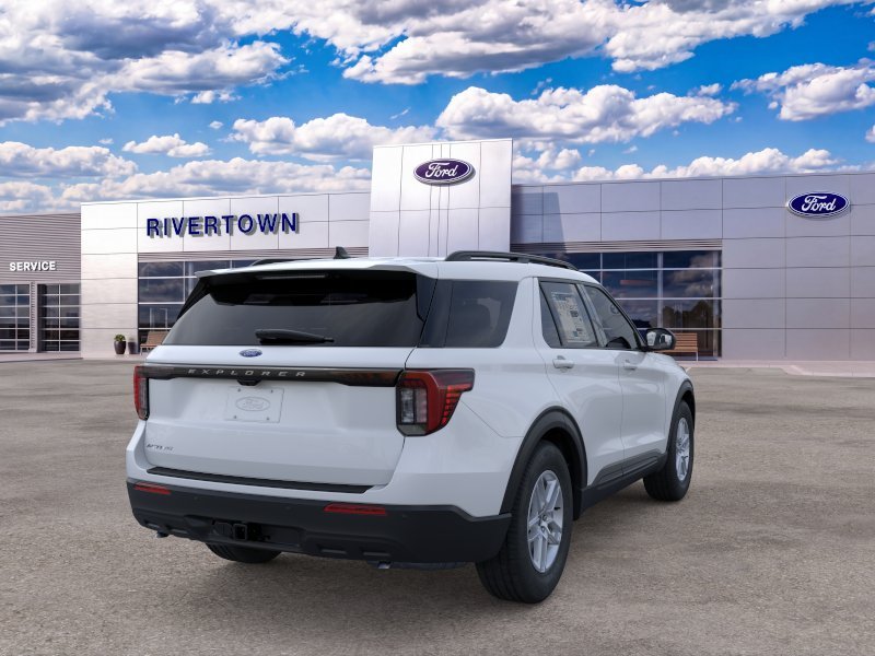 New 2026 Space White Metallic Ford Active image 8