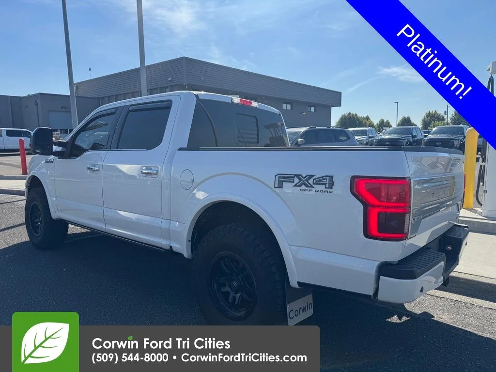 Used 2018 White Platinum Tri-Coat Metallic Ford Platinum image 8