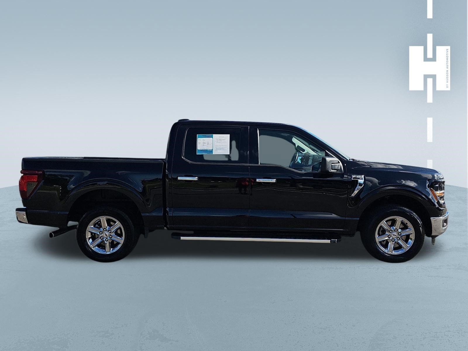 Used 2025 Black Metallic Ford XLT image 2