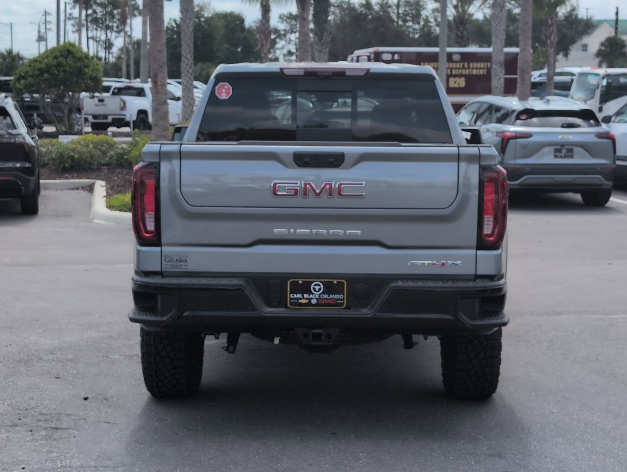 2026 GMC Sierra 1500 AT4X - Photo 7