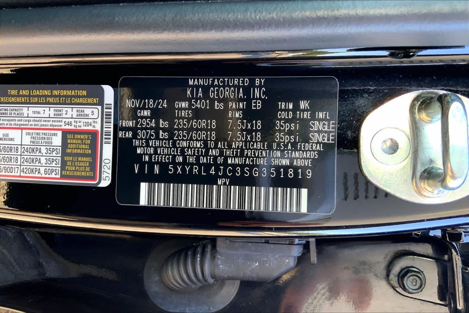 Used 2025 Ebony Black Kia S image 29
