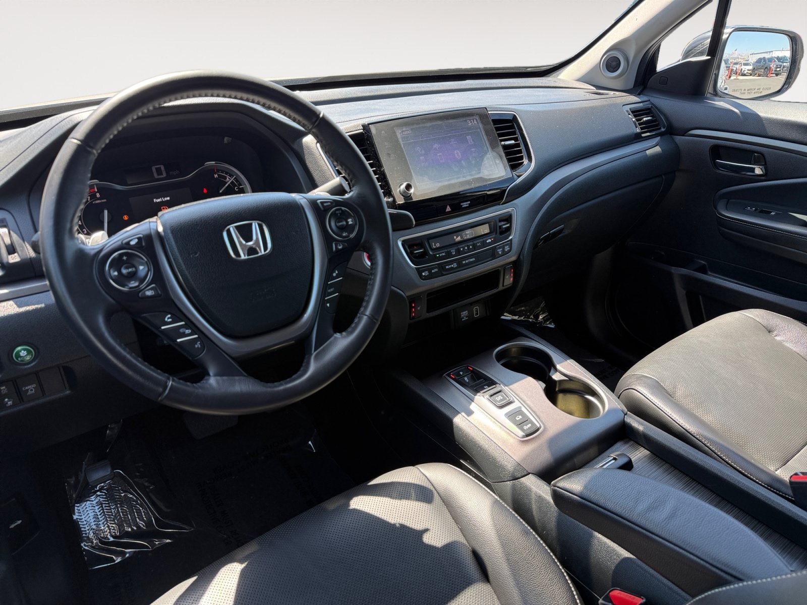 Used 2023 Lunar Silver Metallic Honda RTL image 15