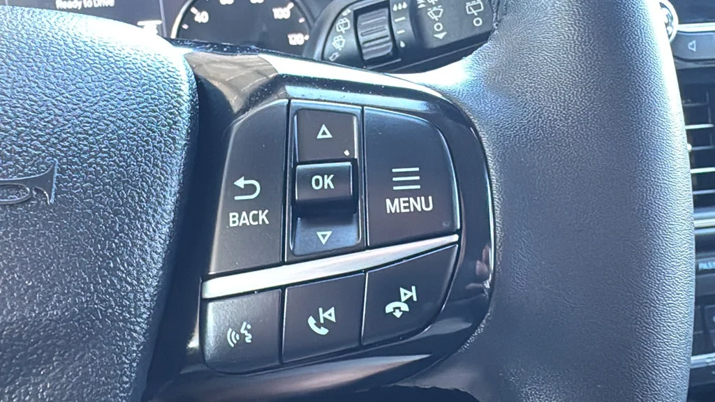 Certified Used 2022 Blue Ford SE image 13