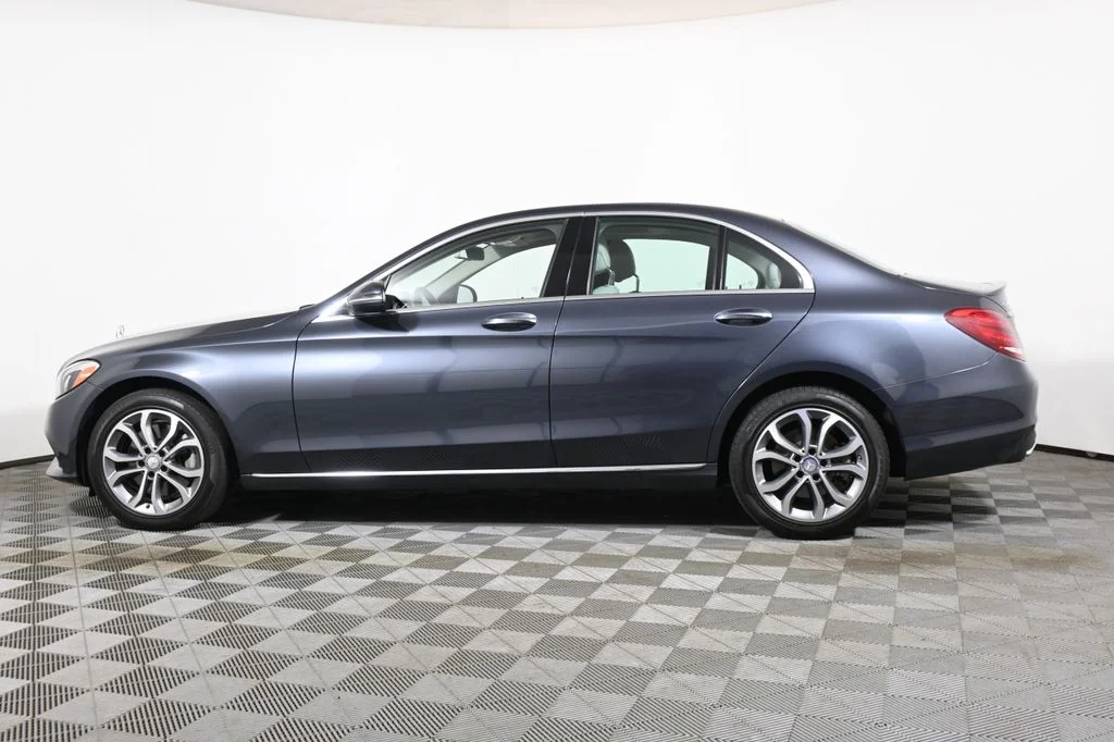 Used 2016 Gray Mercedes-Benz C 300 image 2