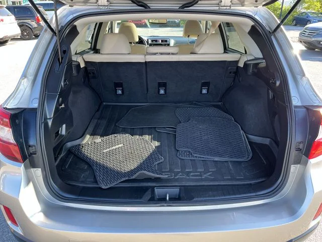 Used 2017 Gray Subaru 2.5i image 22