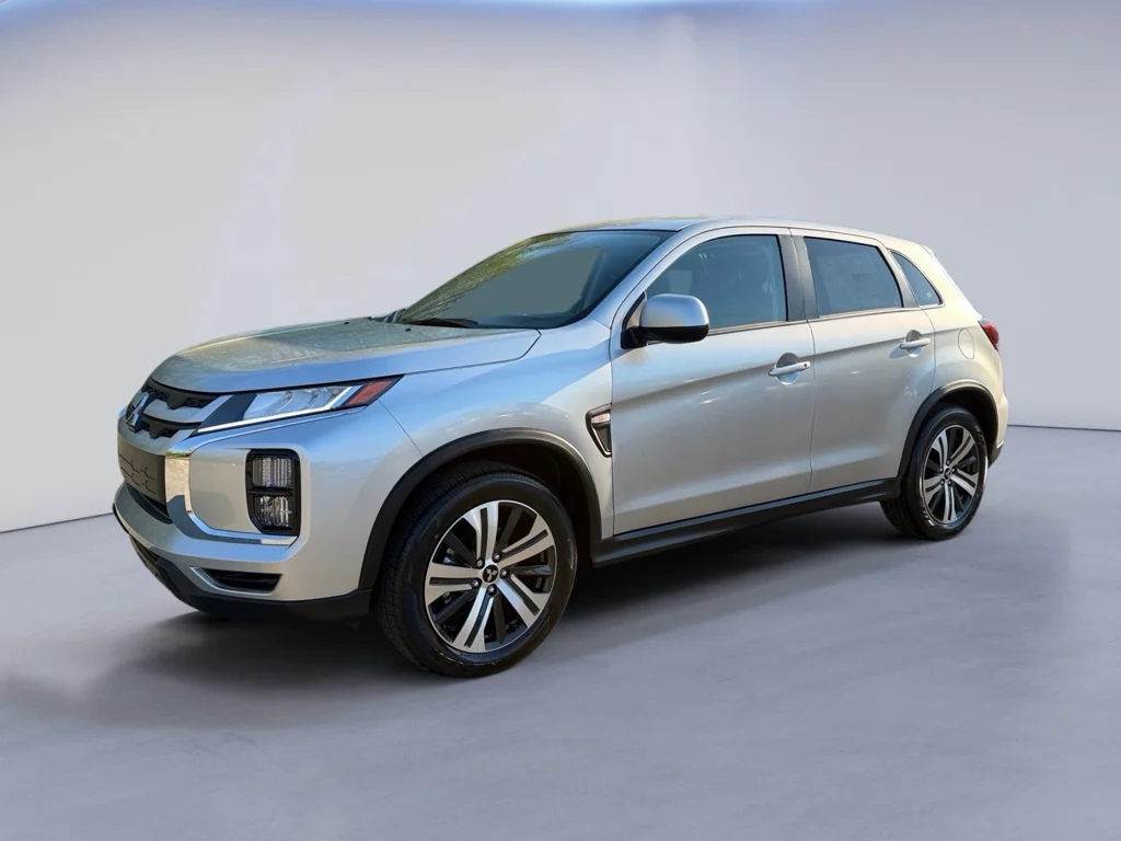 New 2026 Alloy Silver Metallic Mitsubishi SE image 7