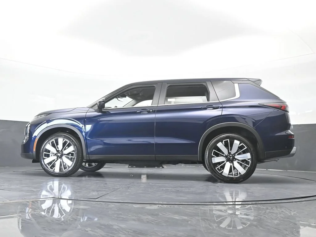 New 2026 Blue Metallic Mitsubishi SE 1.5T 2WD image 60