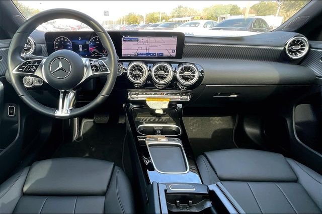 Used 2024 Gray Mercedes-Benz CLA 250 image 4