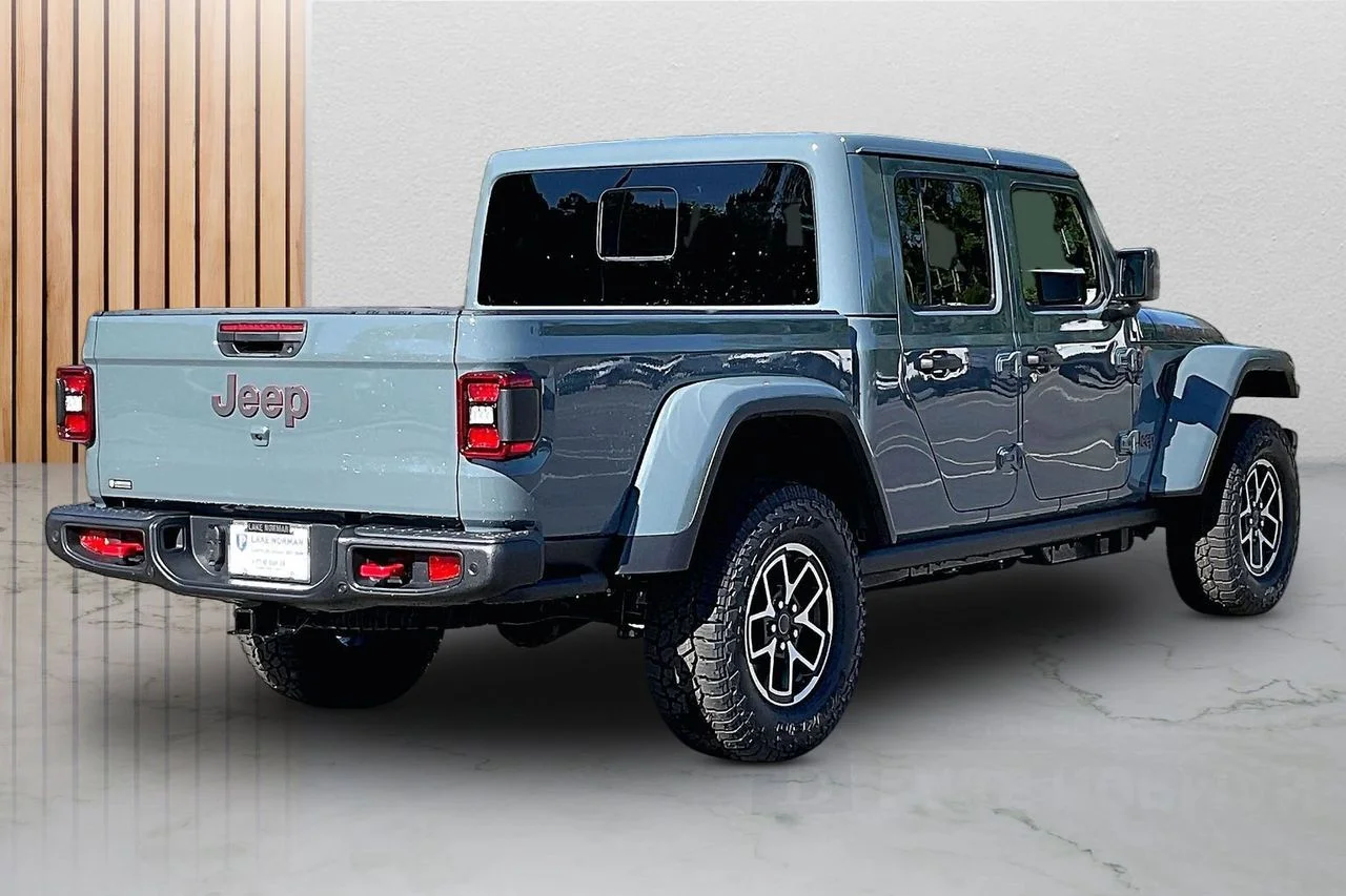New 2026 Anvil Clear-Coat Exterior Paint Jeep Rubicon X image 9