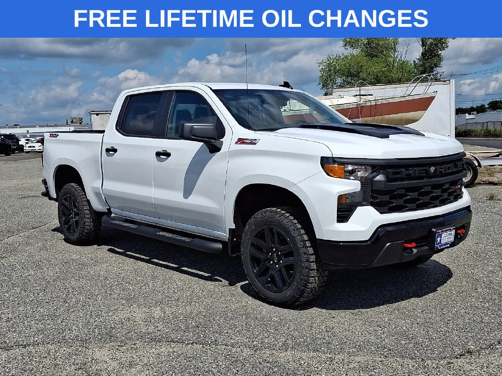 New 2026 Summit White Chevrolet Custom Trail Boss image 1