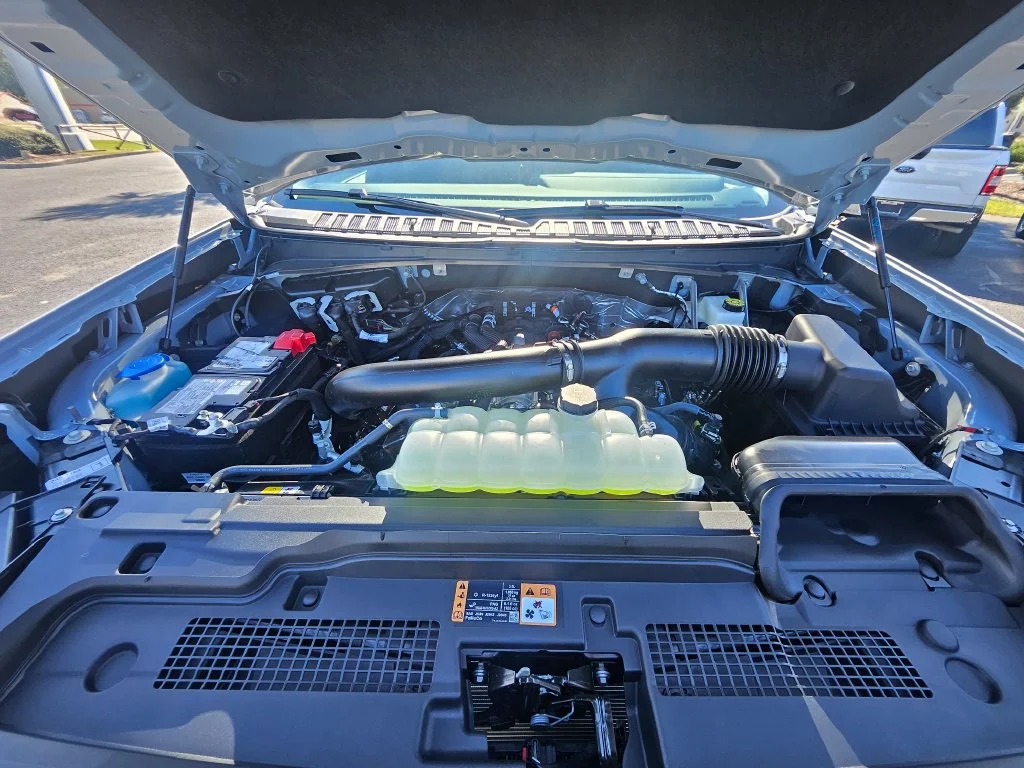 New 2027 Glacier Gray Metallic Tri-Coat Ford Tremor® image 29