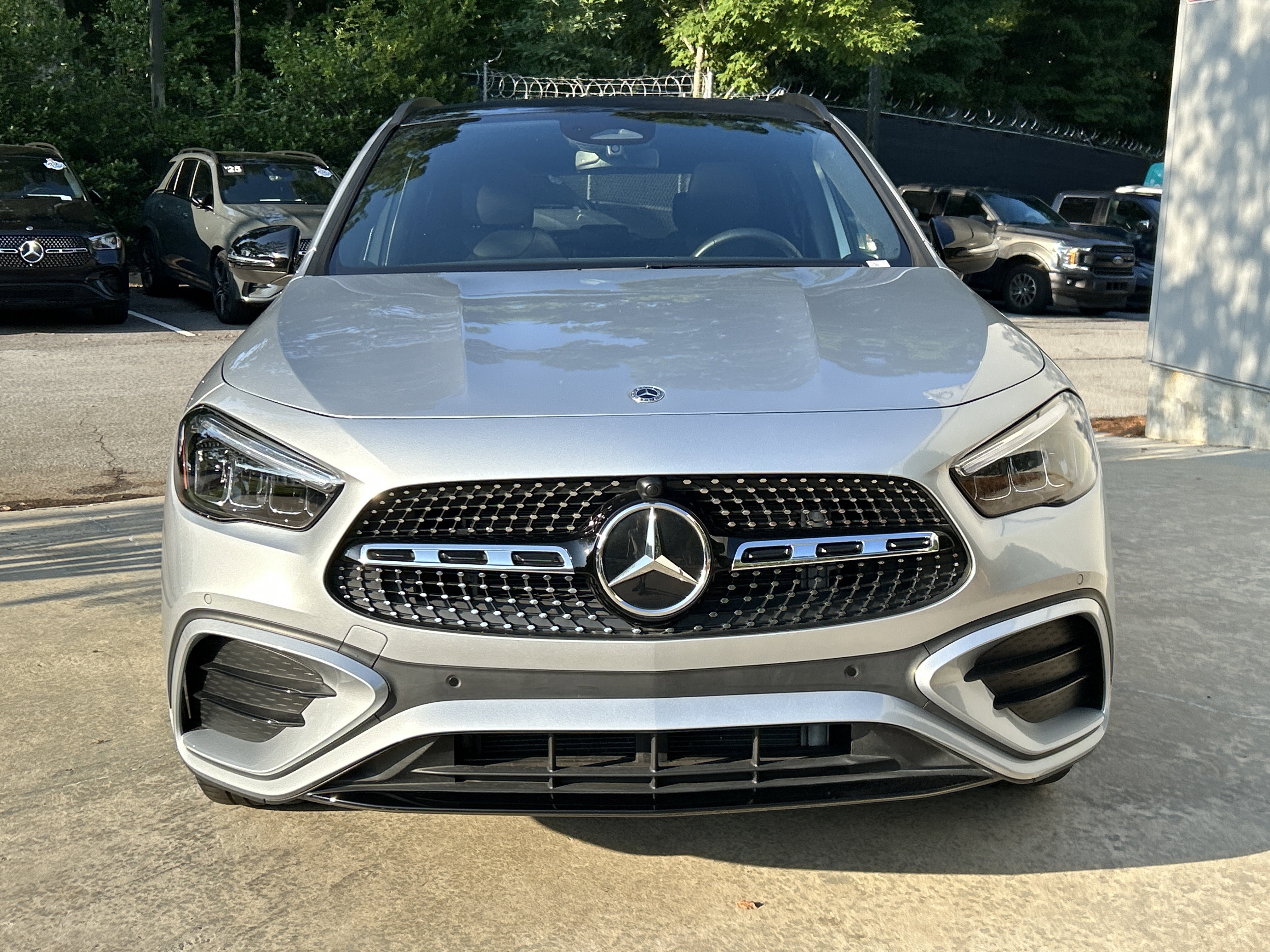 Certified Used 2025 Cirrus Silver Metallic Mercedes-Benz GLA 250 SUV image 3