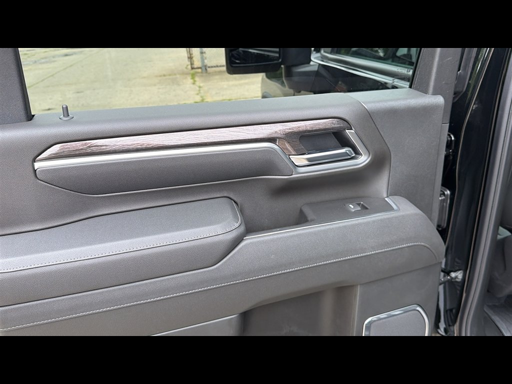 2026 Chevrolet Silverado 2500 HD LTZ - Photo 22