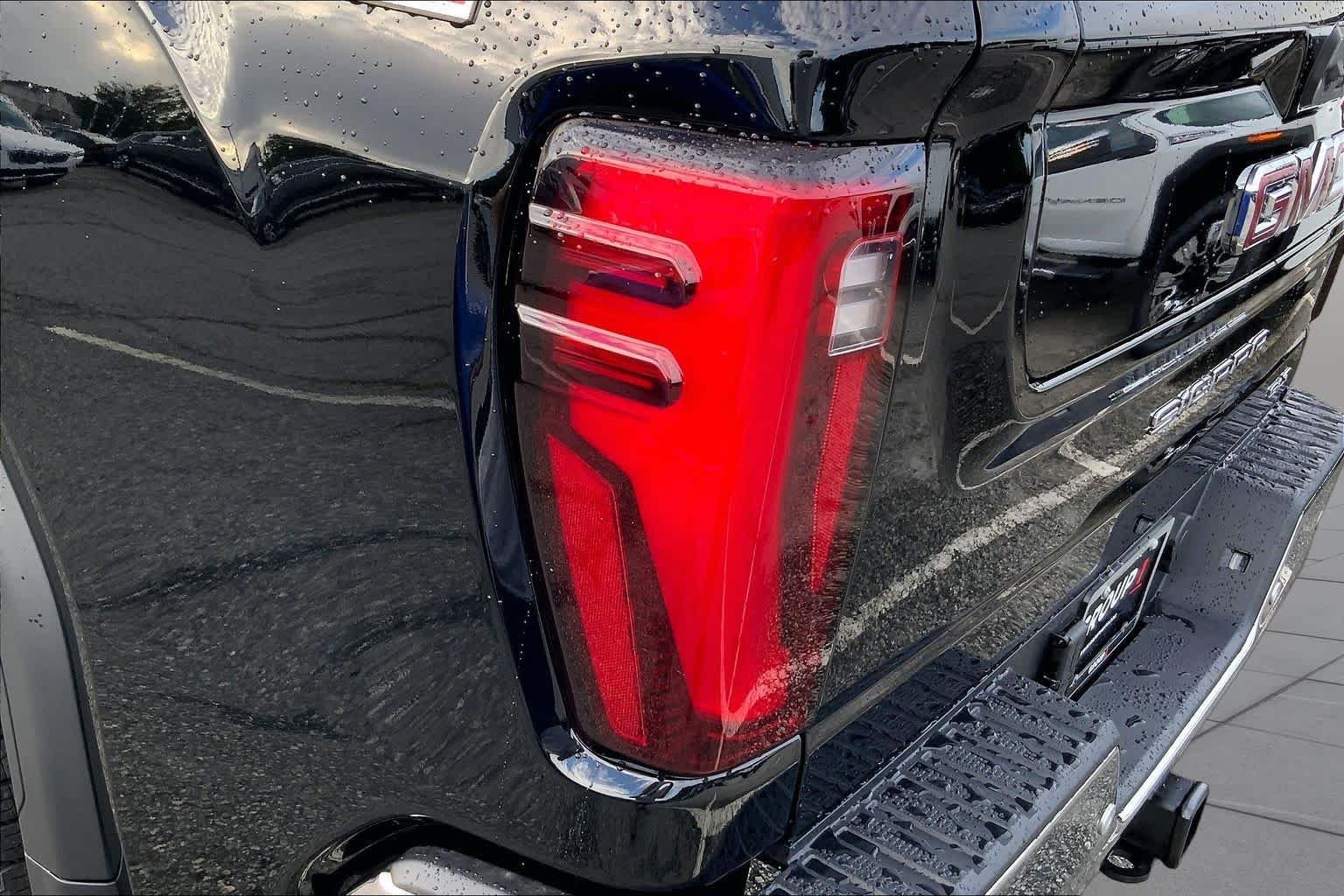 New 2026 Onyx Black GMC SLT image 14