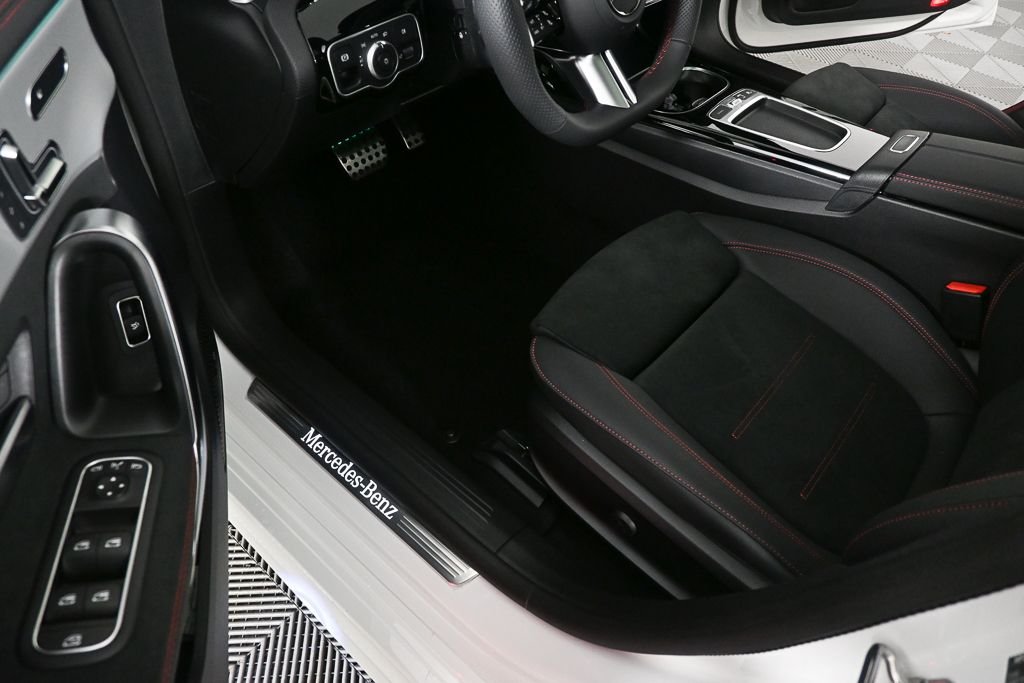 New 2026 Polar White Mercedes-Benz CLA 250 image 7