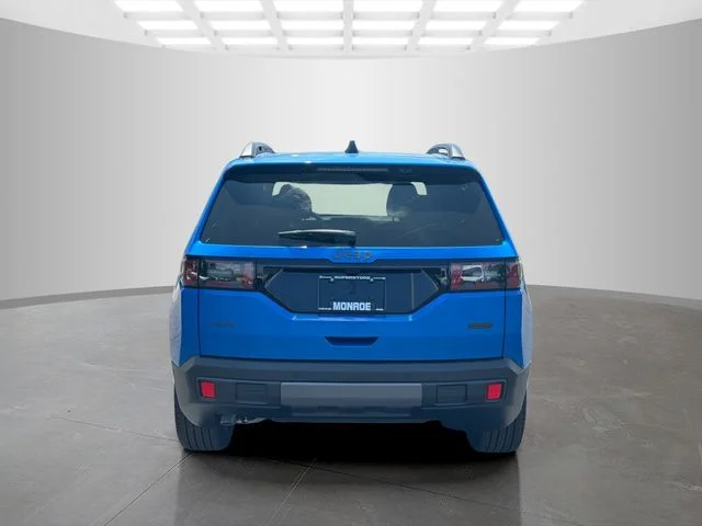New 2026 Hydro Blue Pearl-Coat Exterior Paint Jeep Overland image 6