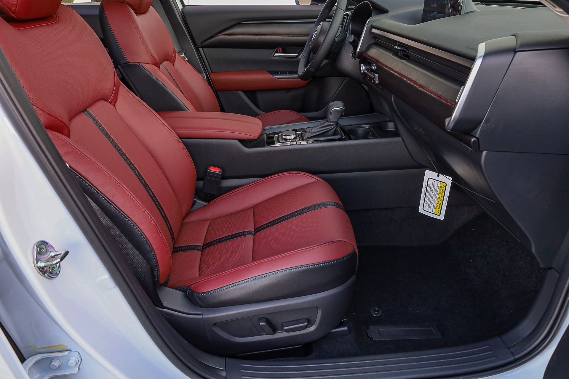 New 2026 Wind Chill Pearl Mazda Premium AWD image 30