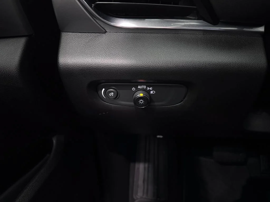 2023 Chevrolet Traverse 1LT - Photo 25