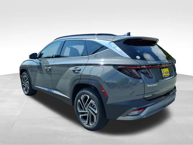 Used 2025 Gray Hyundai Limited image 8