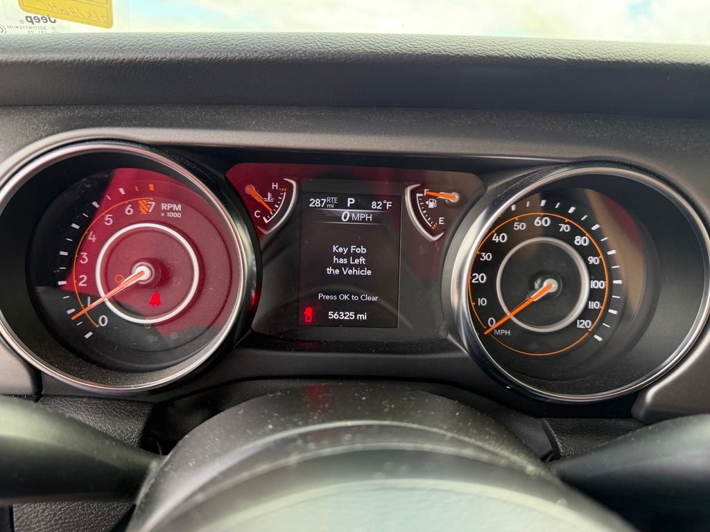 Used 2023 White Jeep Sport S image 19