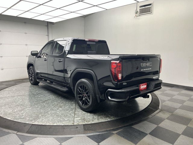Used 2024 Onyx Black GMC Elevation image 2