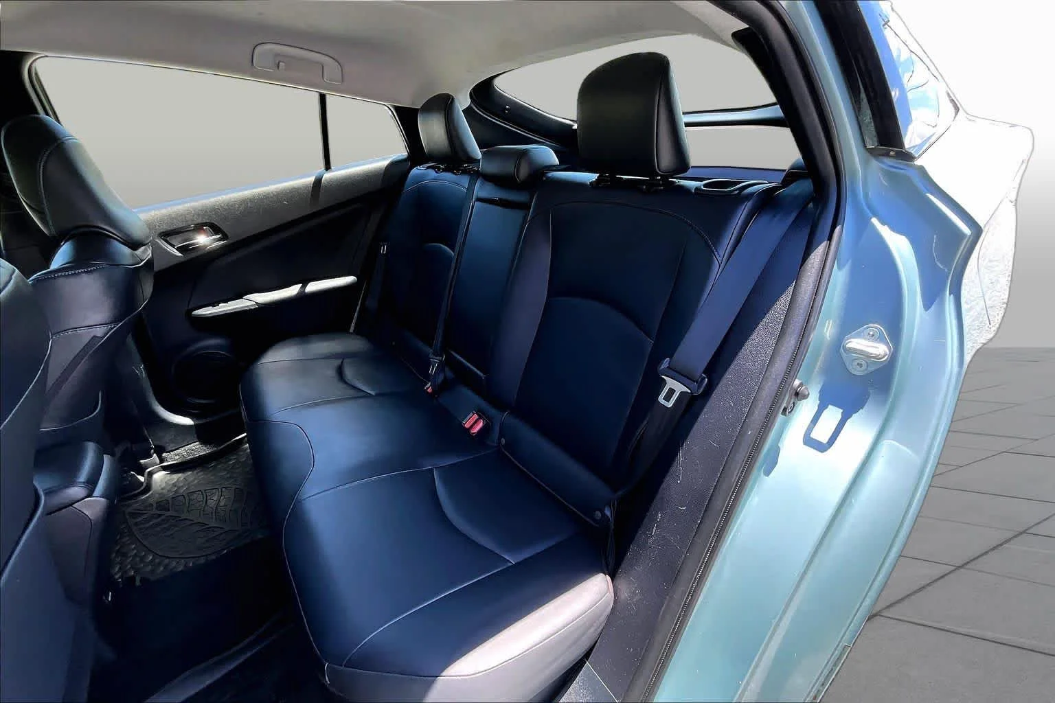 Used 2017 Sea Glass Pearl Toyota Three Touring image 21