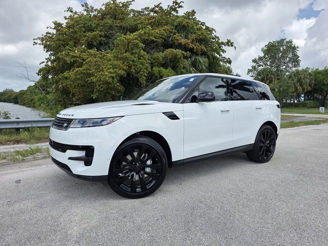 2026 Land Rover Range Rover Sport SE P360