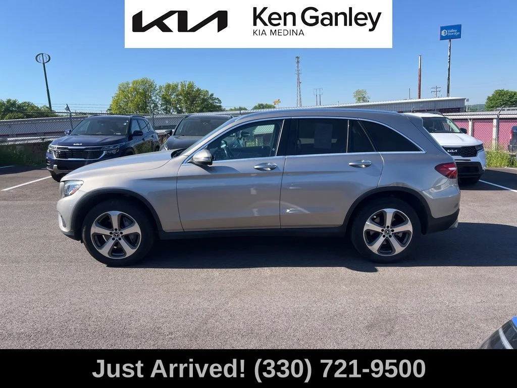Used 2019 White Mercedes-Benz GLC 300 image 8