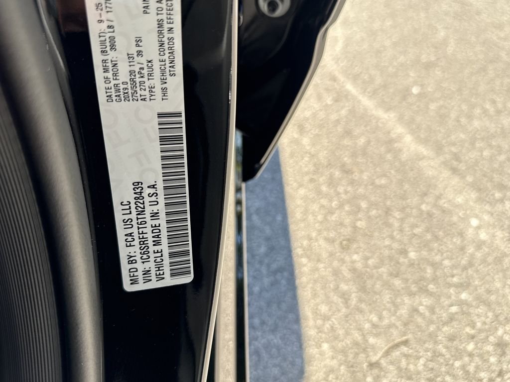 New 2026 Diamond Black Crystal Pearl-Coat Exterior Paint Ram Big Horn/Lone Star image 40