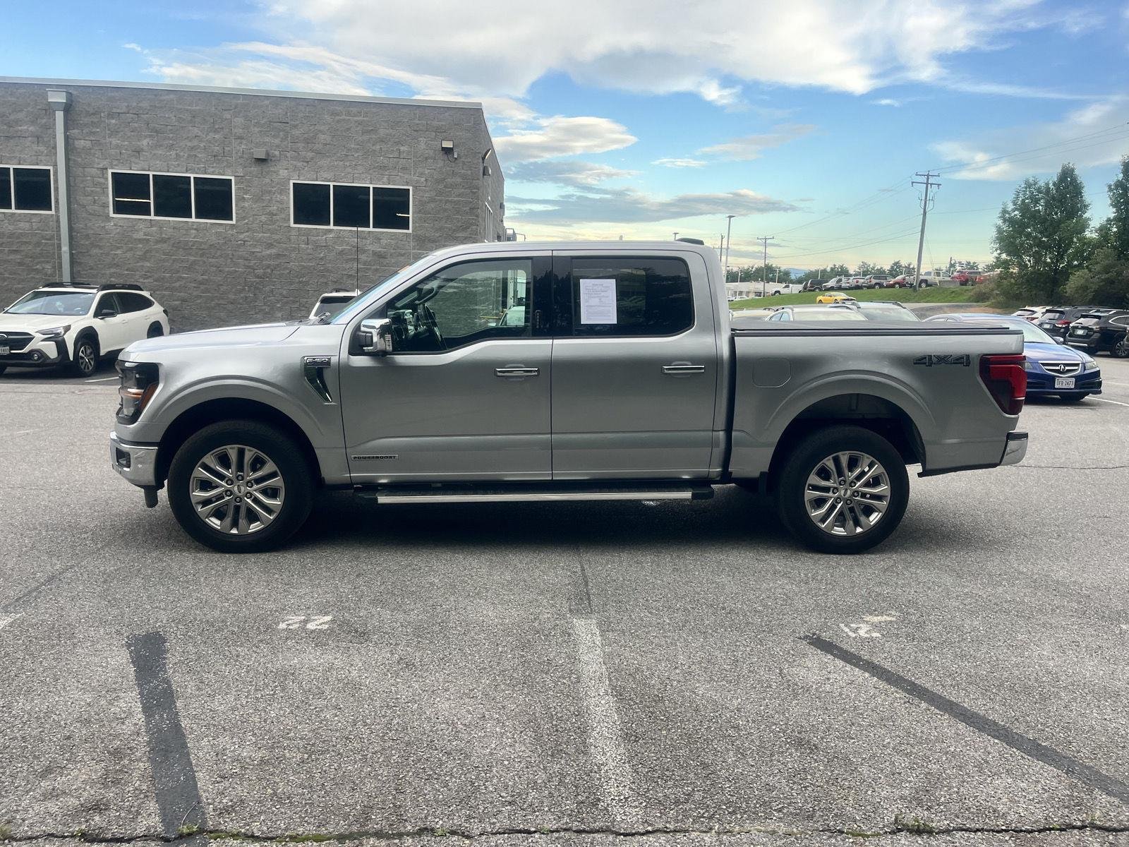 Used 2024 Iconic Silver Ford XLT image 4