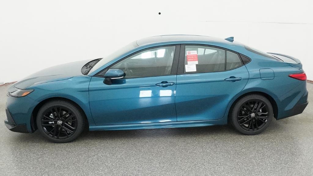 New 2026 Ocean Gem Toyota SE image 3