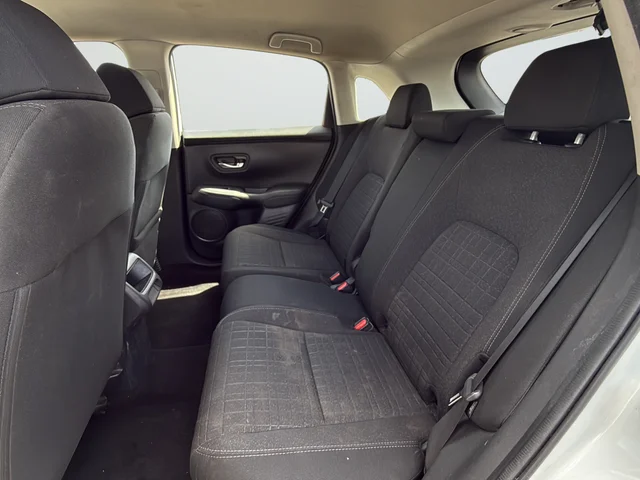 Used 2025 White Honda LX image 27