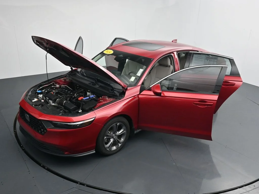 Used 2024  Honda EX image 39