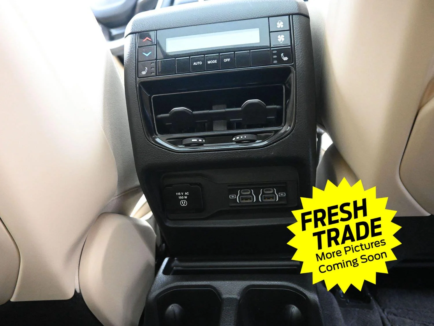 Used 2022 Silver Zynith Jeep Limited image 14
