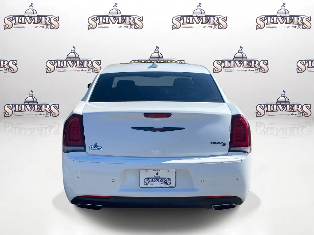 Certified Used 2022 White Chrysler S image 7