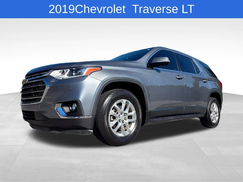 Used 2019 SATIN STEEL METALLIC Chevrolet LT Cloth image 10