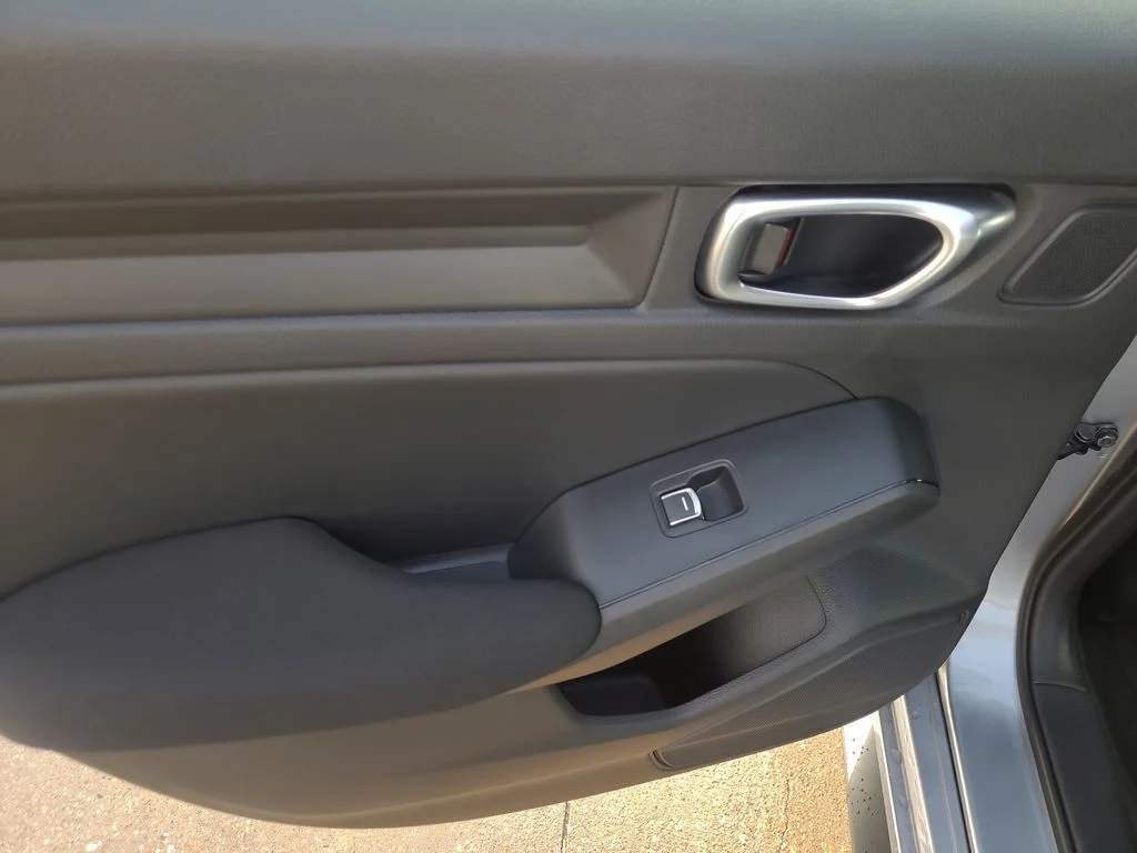 Used 2026 Black Honda Sport image 13
