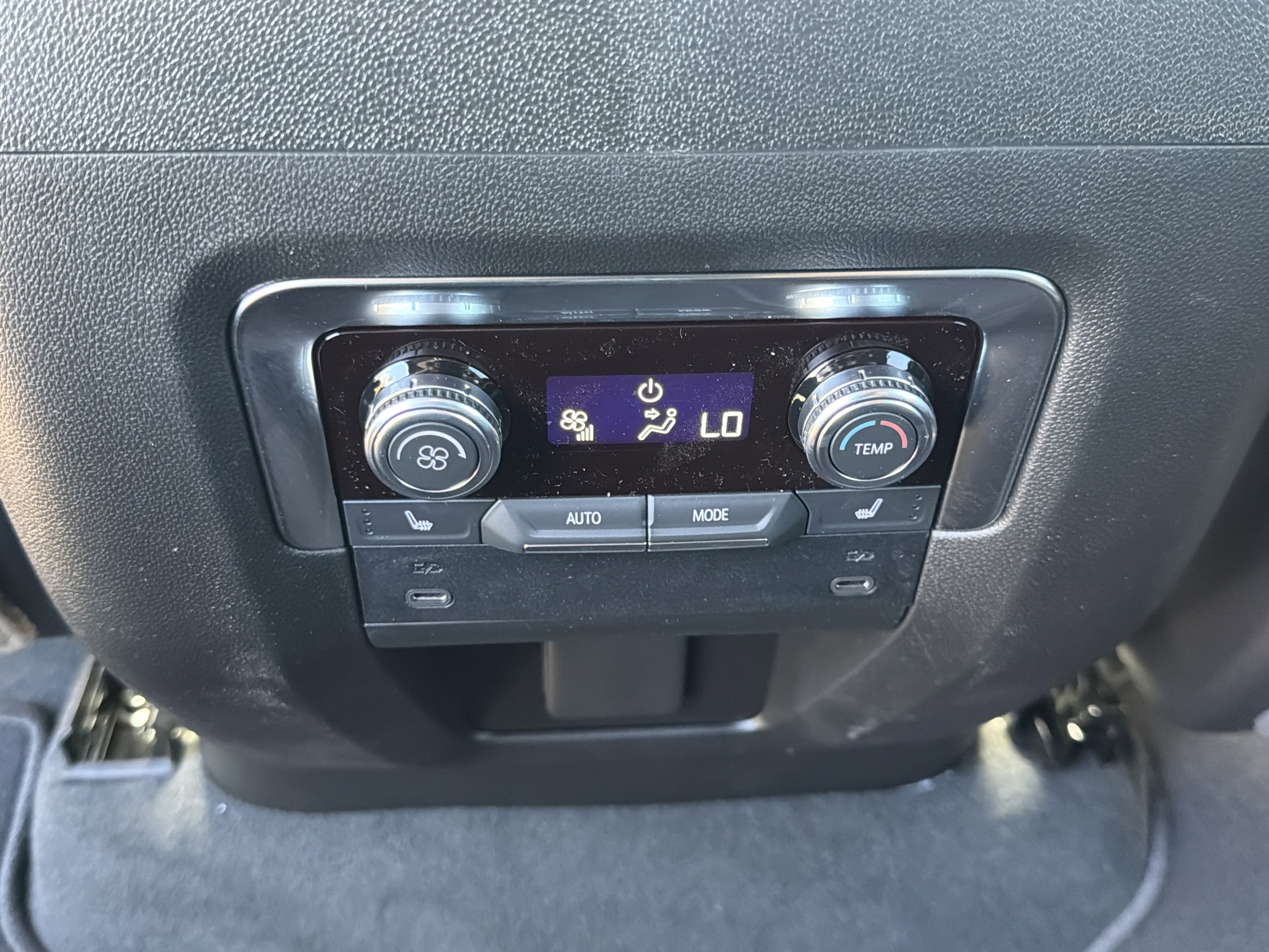 New 2026 Sterling Metallic GMC Elevation image 27