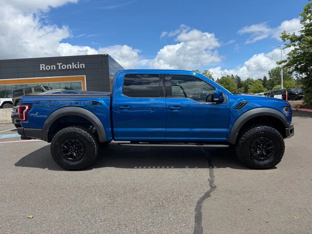 Used 2018 Lightning Blue Ford Raptor image 8