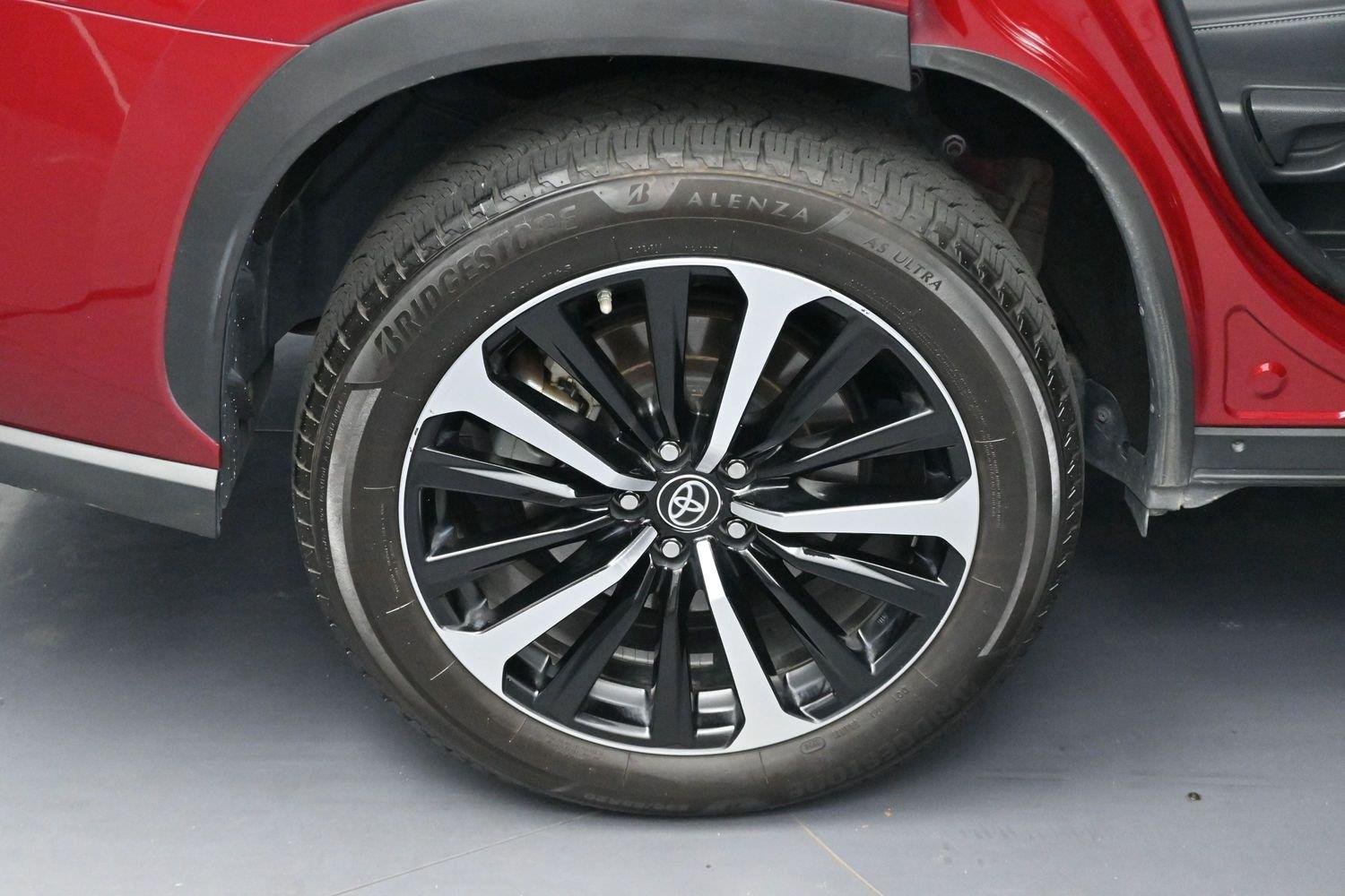 Used 2022 Ruby Flare Pearl Toyota XSE image 39