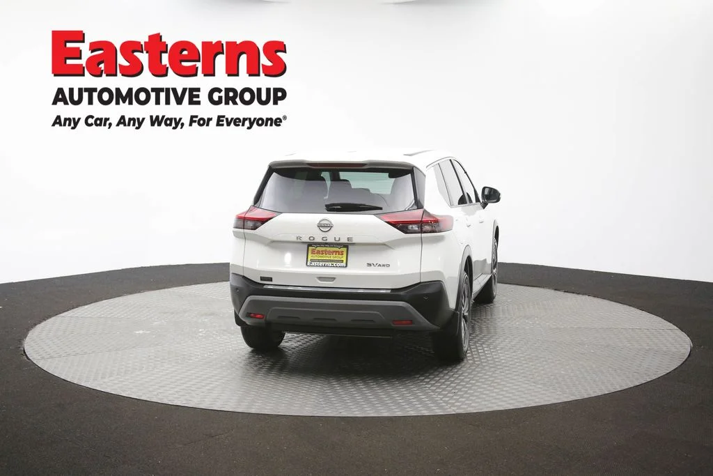 Used 2023 White Nissan SV image 38
