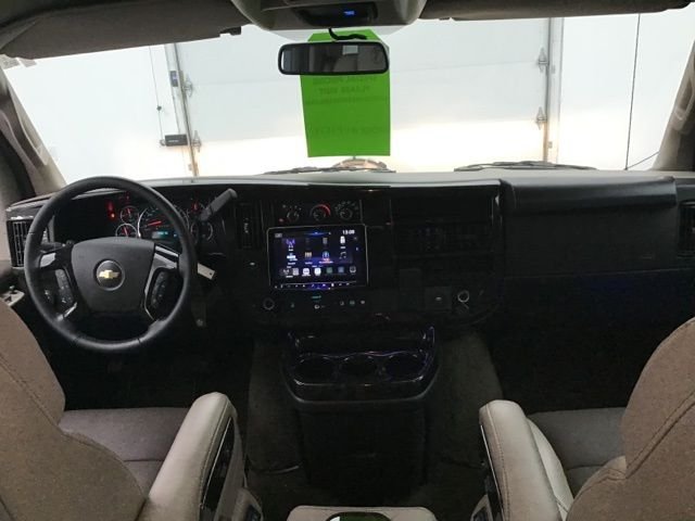 Used 2023 Red Chevrolet Explorer Limited SE image 2